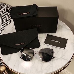 NWOT Dolce & Gabbana Black and Silver Sunglasses